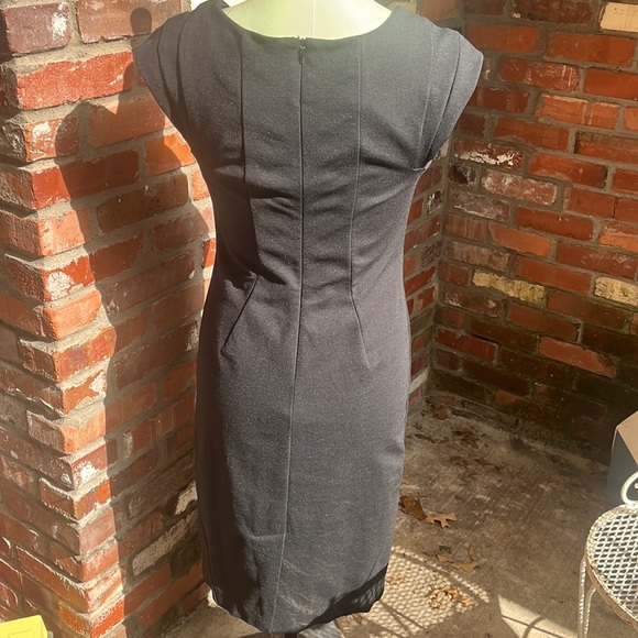 Banana Republic Cap Sleeve Black Dress size 6 - Picture 7 of 9